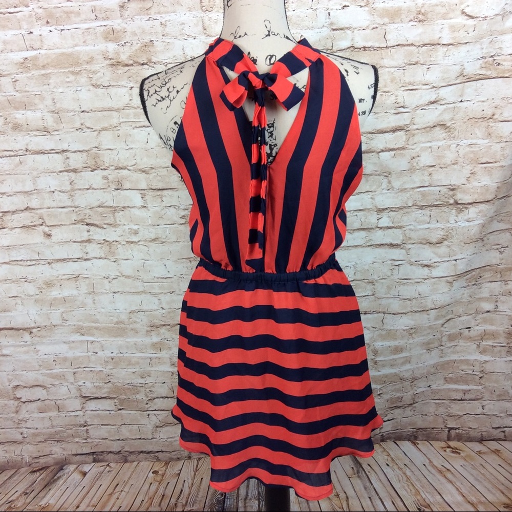 Umgee Striped Tie Back Skater Dress Medium - Picture 2 of 4